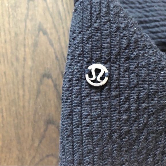 lululemon On Repeat Mock Neck - Picture 9 of 10